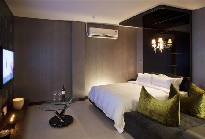 Qingdao Heng Bo Hotel Exterior foto